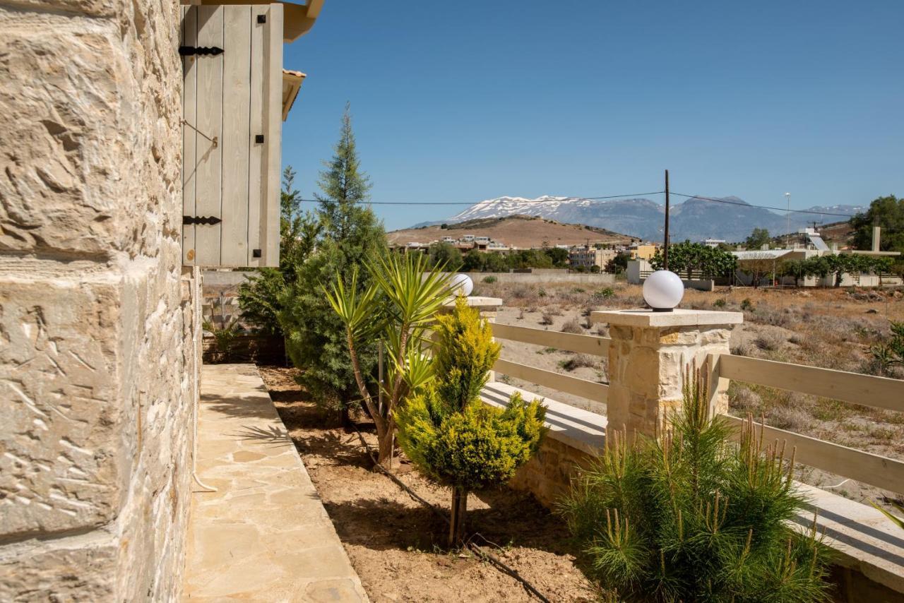 Villa Kornaros Kalamaki  Exteriör bild