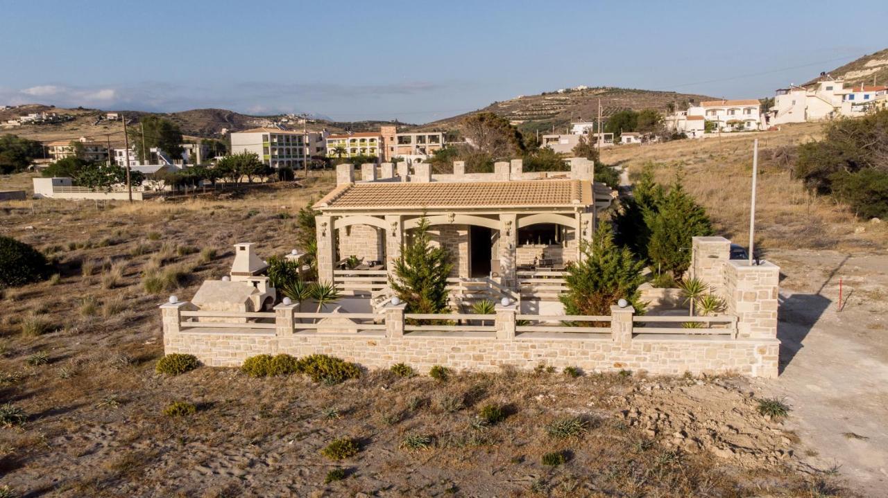 Villa Kornaros Kalamaki  Exteriör bild