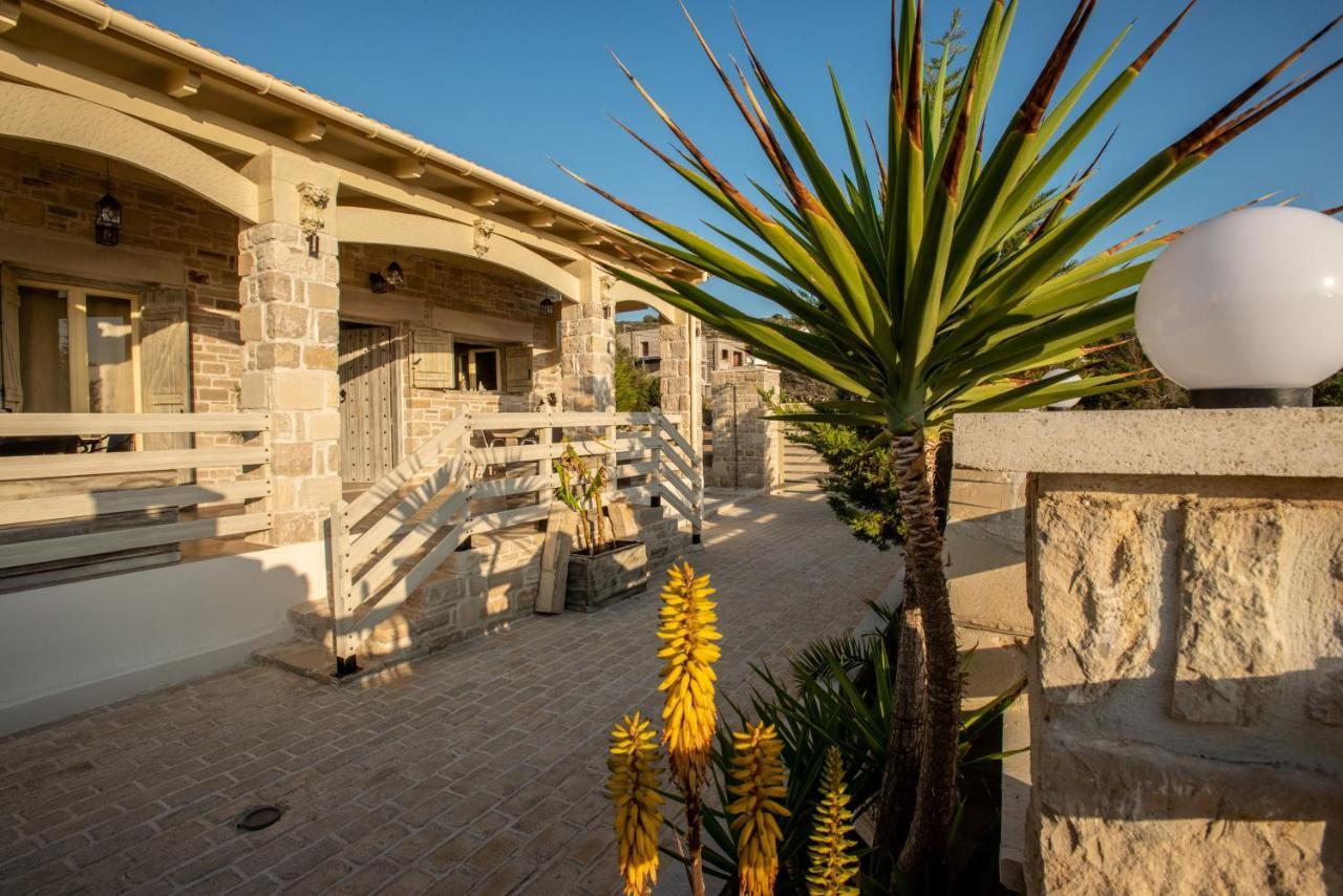 Villa Kornaros Kalamaki  Exteriör bild